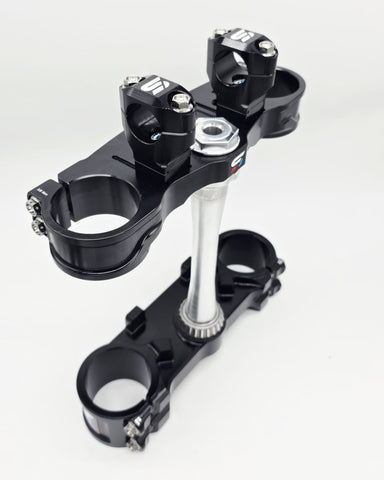 SPS factory: Ducati desmo 450 SM triple clamps
